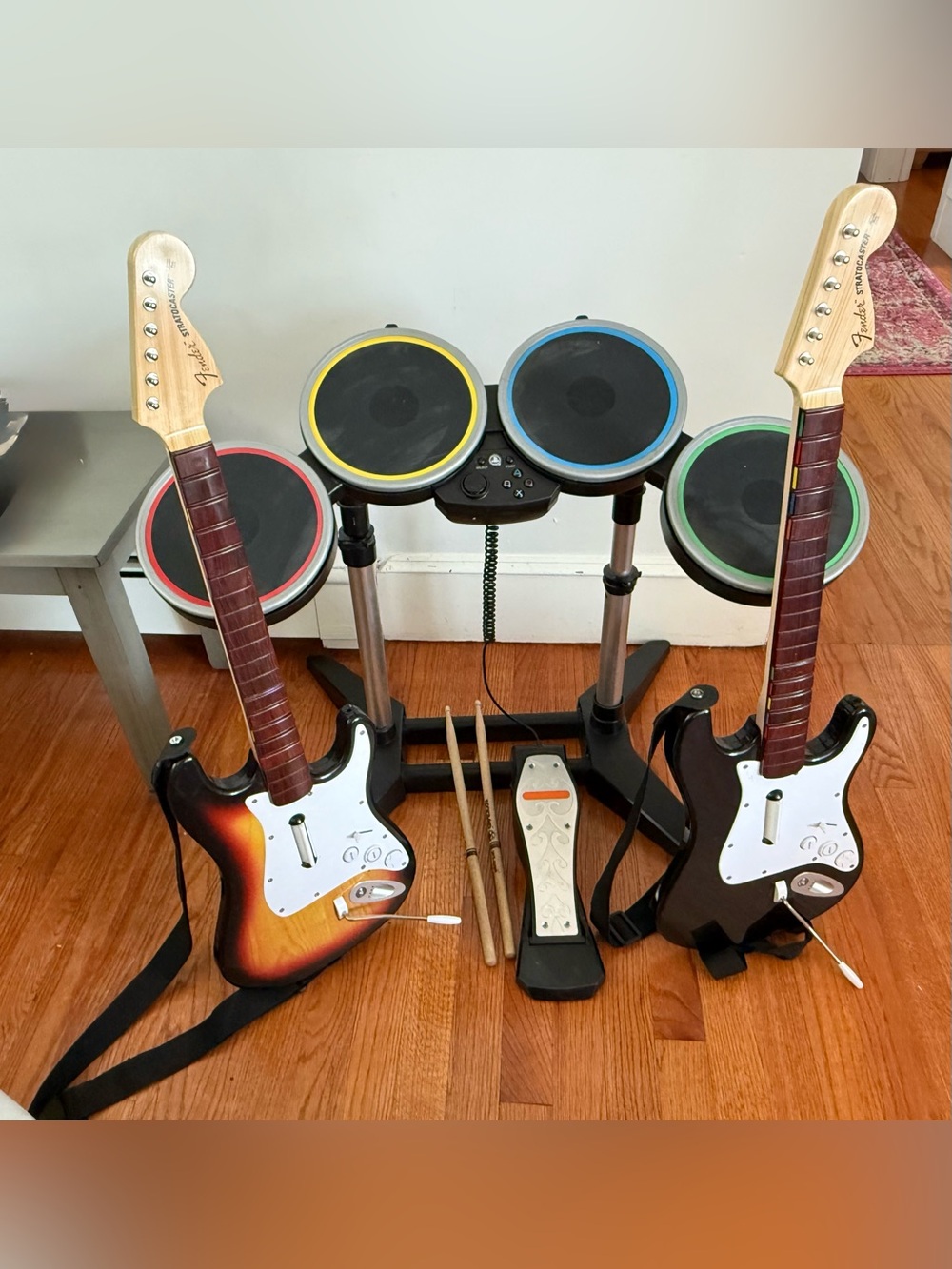 PlayStation 3 PS3 Rock Band Bundle - Drums, 2 Fender guitars, foot peddle